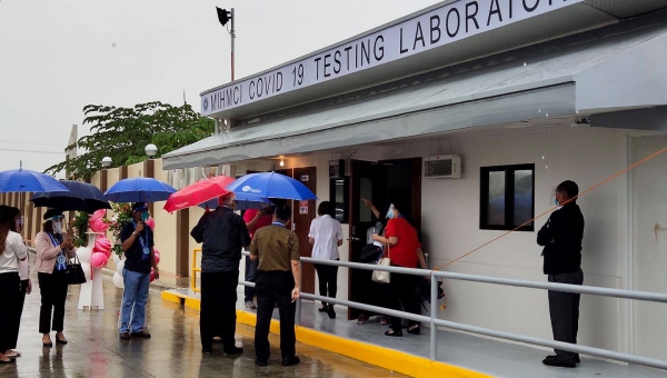 Metro Iloilo COVID-19 Testing center opens with support from PGC - Visayas and Iloilo’s top schools