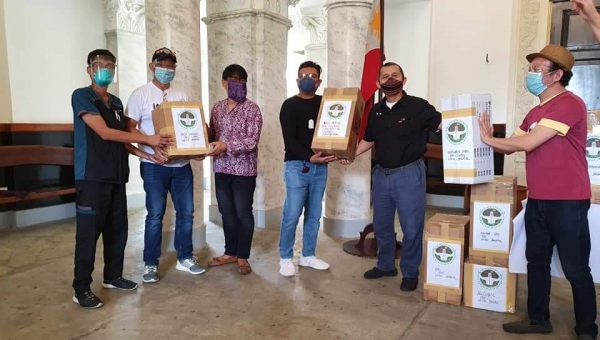UP Fight donates to West Visayas State University – Medical Center