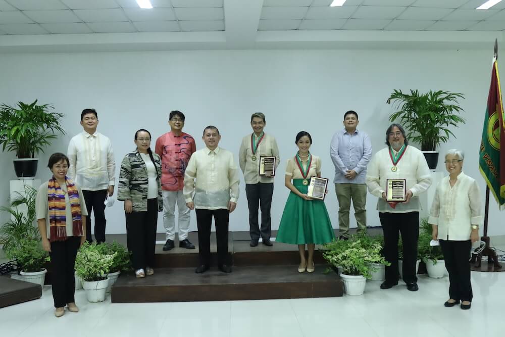 Three CAS personnel get UPV Chancellor’s Awards for Outstanding Performance and Achievements