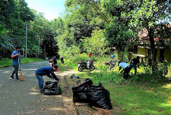 “Do Day” clears residential areas of UPV Miagao campus