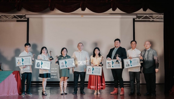 Bacolodnon blogger, Ilonggo journalist, RP1 lead UPV’s ‘Bantala’ awardees