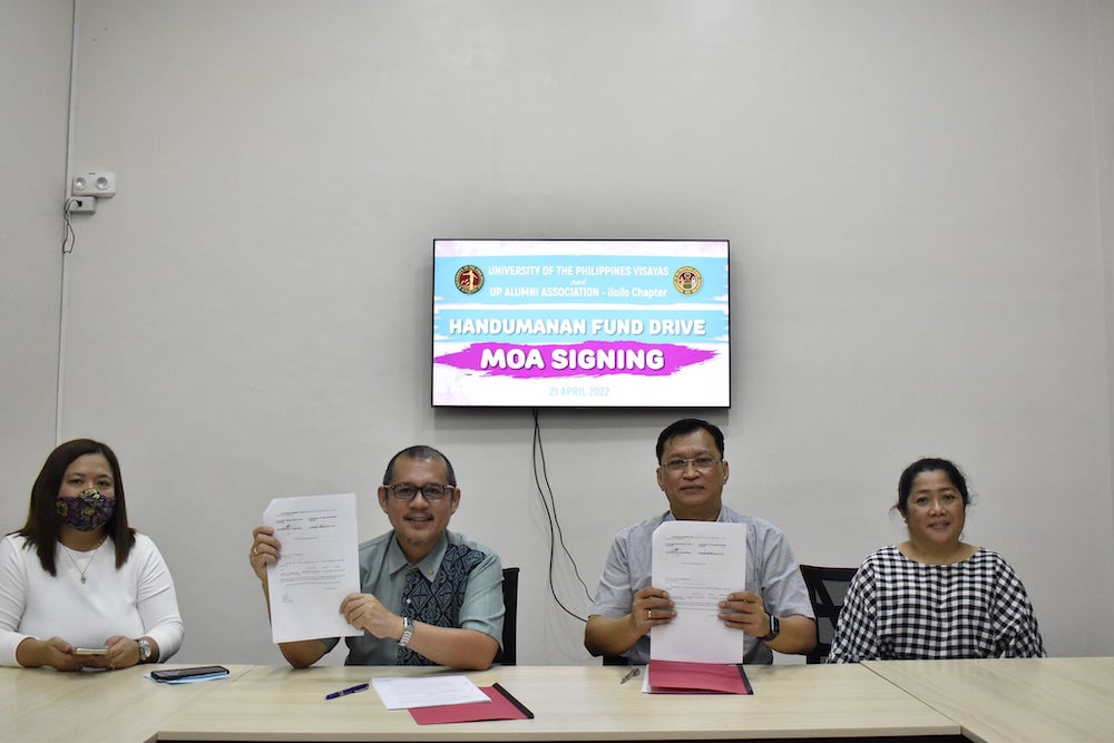 UPV, UPAA-Iloilo ink Handumanan Fund Drive MOA for strategic initiatives