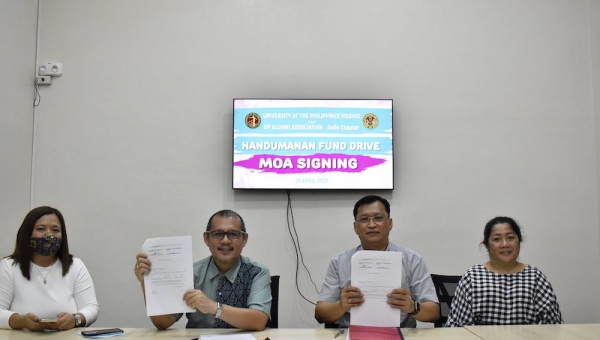 UPV, UPAA-Iloilo ink Handumanan Fund Drive MOA for strategic initiatives
