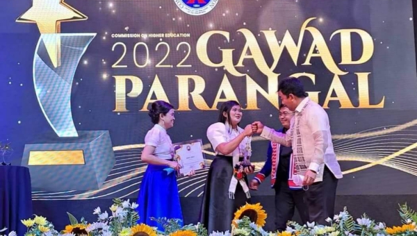 UPHSI Math teacher Prof. Jeena A. Amoto receives award from CHED