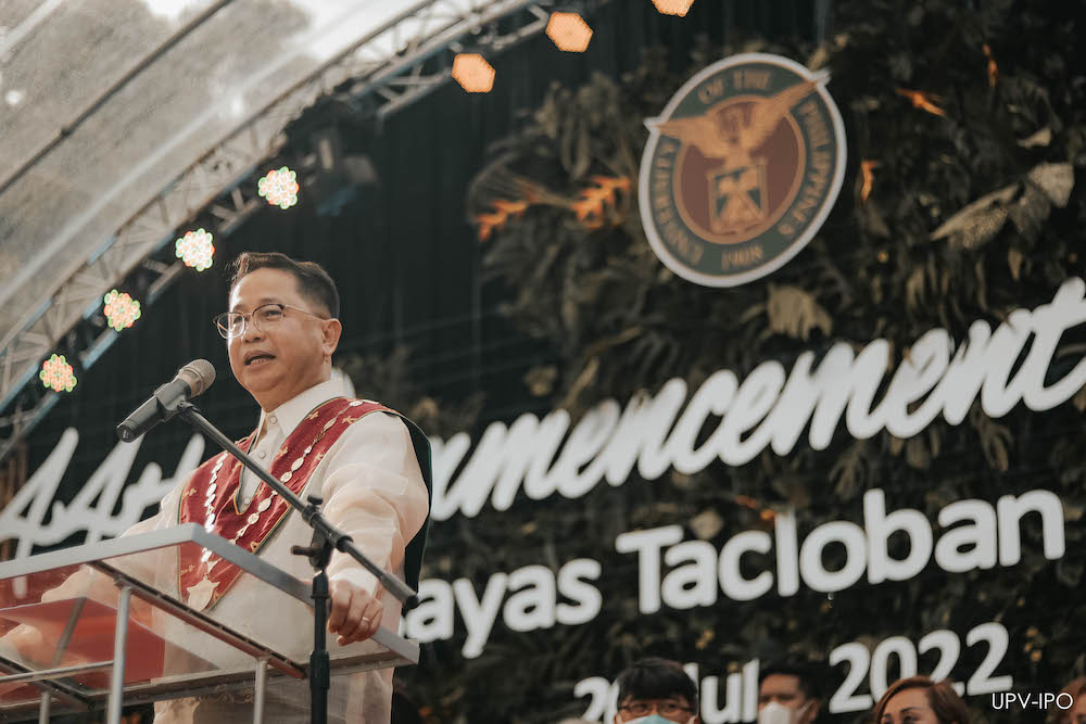 UP President Concepcion tells UPVTC graduates to remember ‘Oble’