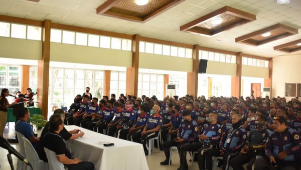 Iloilo City Government collaborates with UP Visayas to capacitate traffic aides