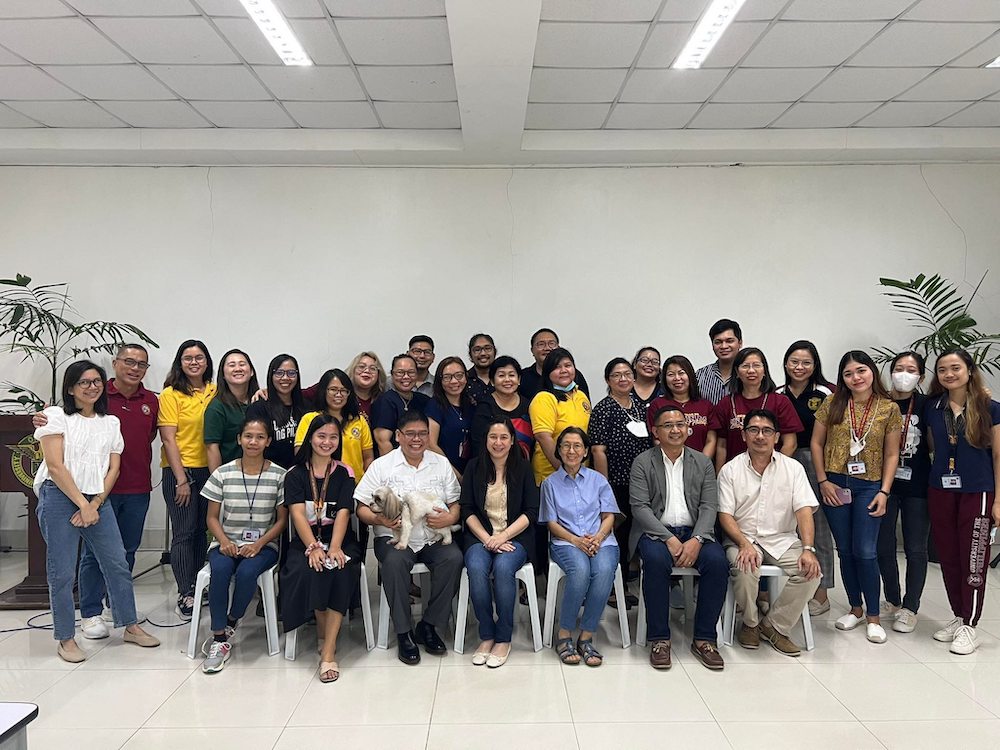 UPV CM holds Forum on Management Research