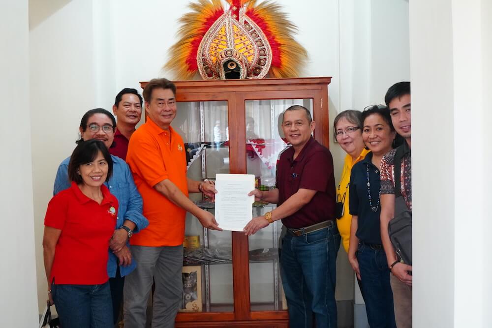 UPV MACH receives curio cabinet donation from Iloilo Dinagyang Foundation