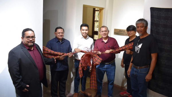 UPV Museum features works of artists in the Visayas region