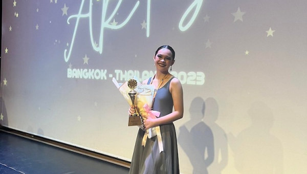 UPHSI student wins gold medal at the Asia Pacific Arts Festival