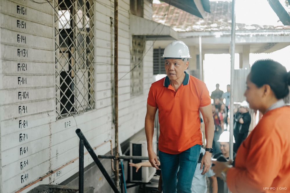 VP Pecson visits UP Visayas to inspect infrastructure projects