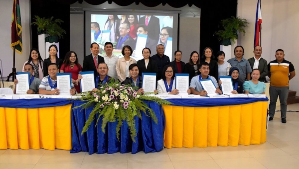 Nat’l consortium for small-scale fisheries inks MOA, launches book