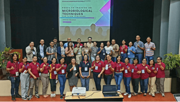 PSBMB-VC, CFOS-IFPT conduct training on microbiological techniques for STEM teachers