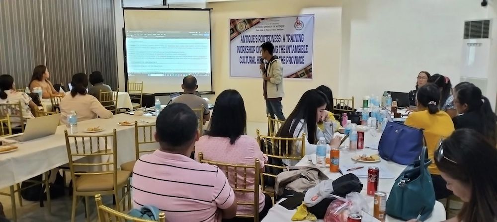 UPV-CMA team trains IPED teachers on Mapping the Intangible Cultural Heritage of the province together with DepEd Antique