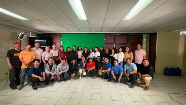 UPV faculty members take lessons to the screen