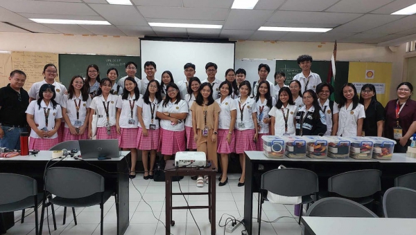 UPHSI Senior High School students participate in Shell NXplorers Workshop