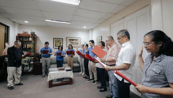 New CFOS, CAS, GS officials take oath