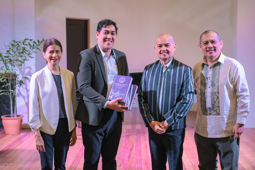SAJ Leonen talks on “On Lawyering for Social Change”