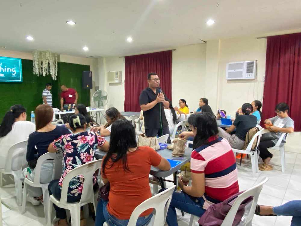 Llabore conducts teacher training 