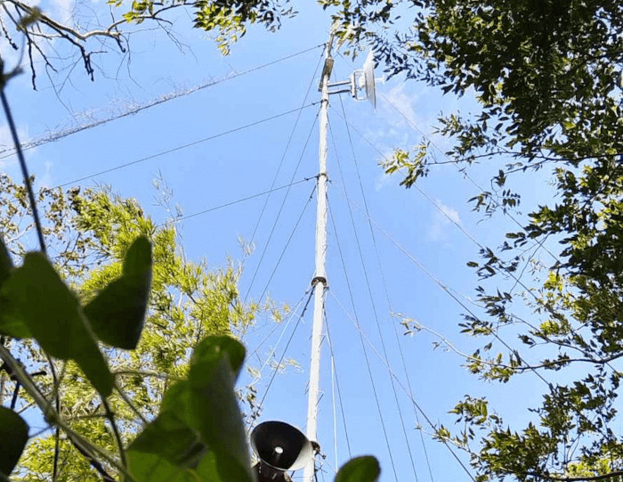 UPV installs long-range radio with NTC license that connects Miagao campus with the Marine Biological Station on Taklong Island, Guimaras