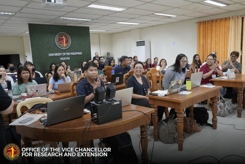 OVCRE conducts writing workshop to enhance research proposals of new faculty and REPS