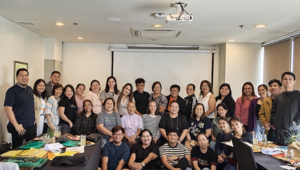 UPV personnel attend training on violence and HIV among children, adolescents and young people