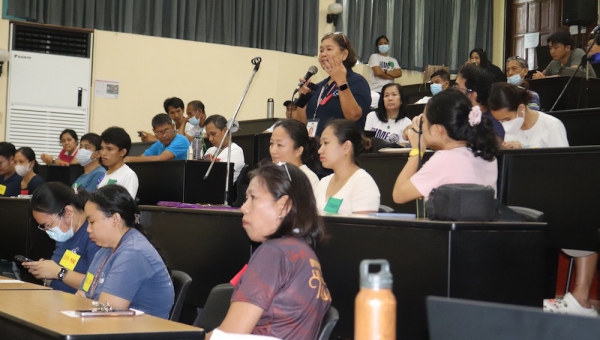 CFOS holds symposium, fellowship for non-teaching staff