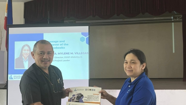 PHIVOLCS turns over Hiligaynon sourcebooks on earthquake and volcanic hazards to UPV