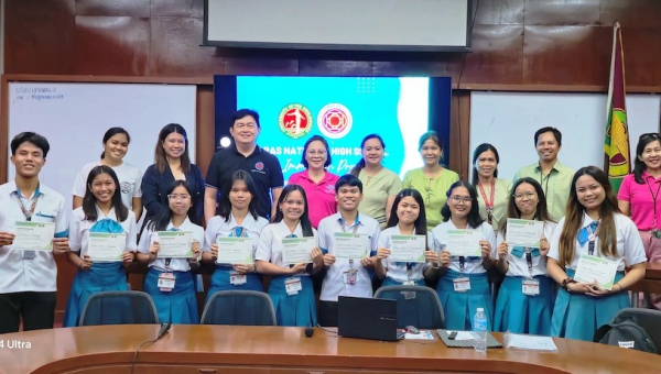 UPV-CFOS introduces Igbaras NHS students to fisheries science