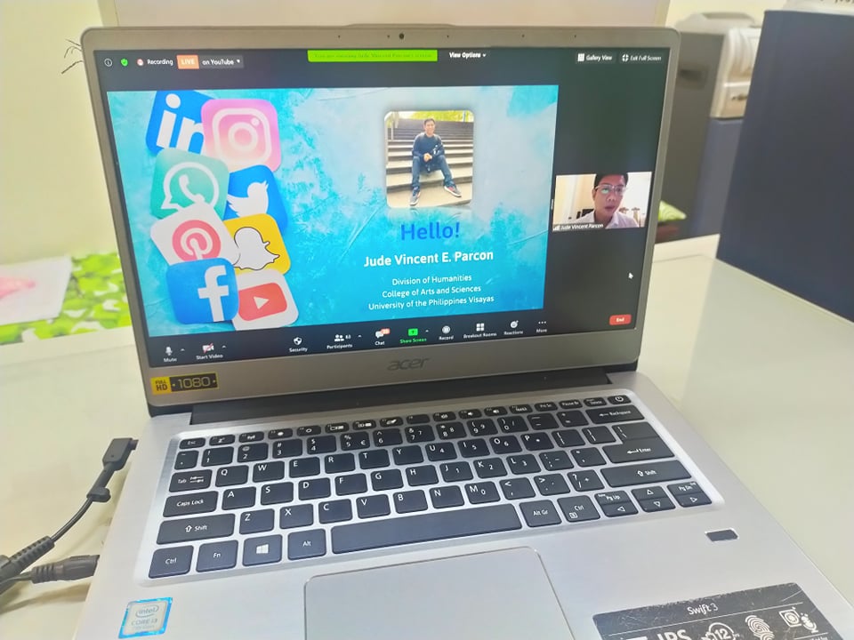 boon and bane of social media